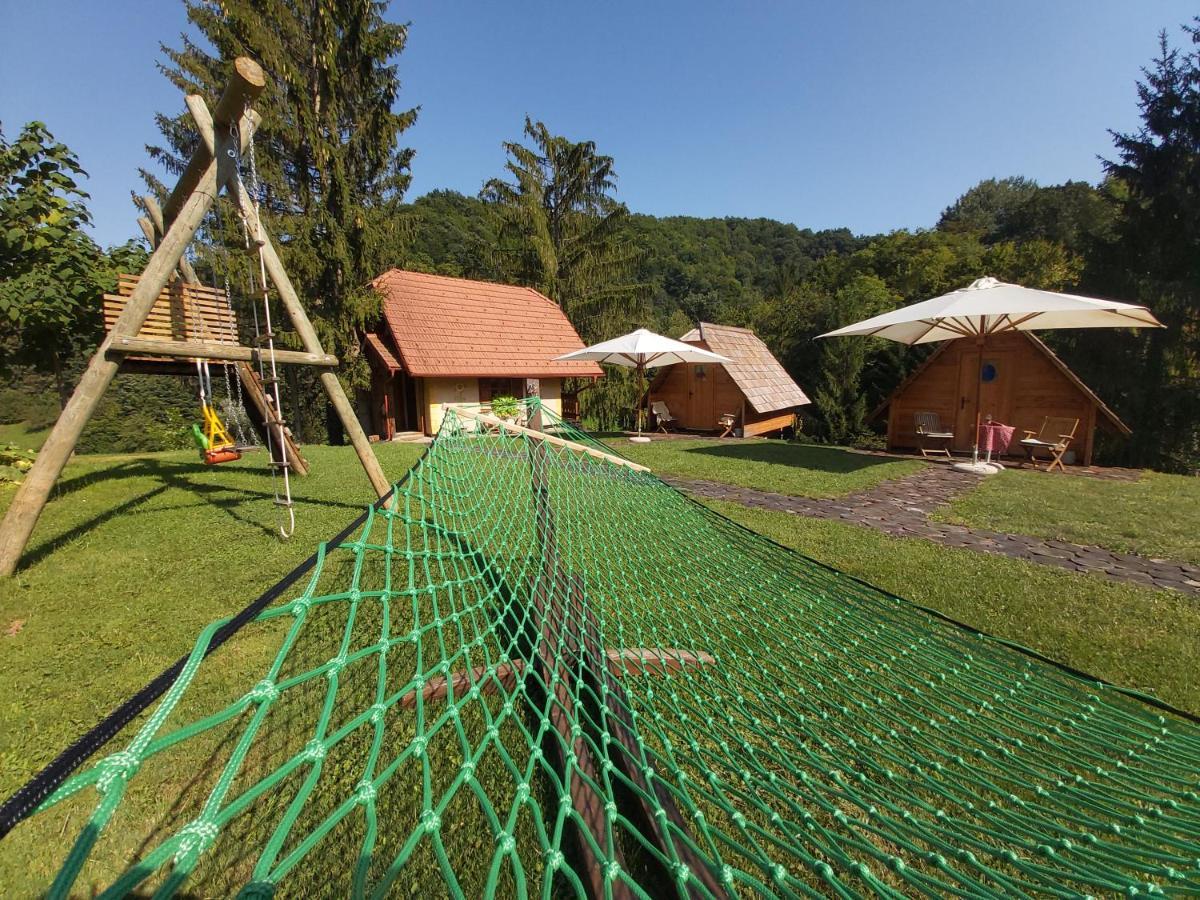 Готель Glamping Naselje Zeleni Turizem Makole Екстер'єр фото